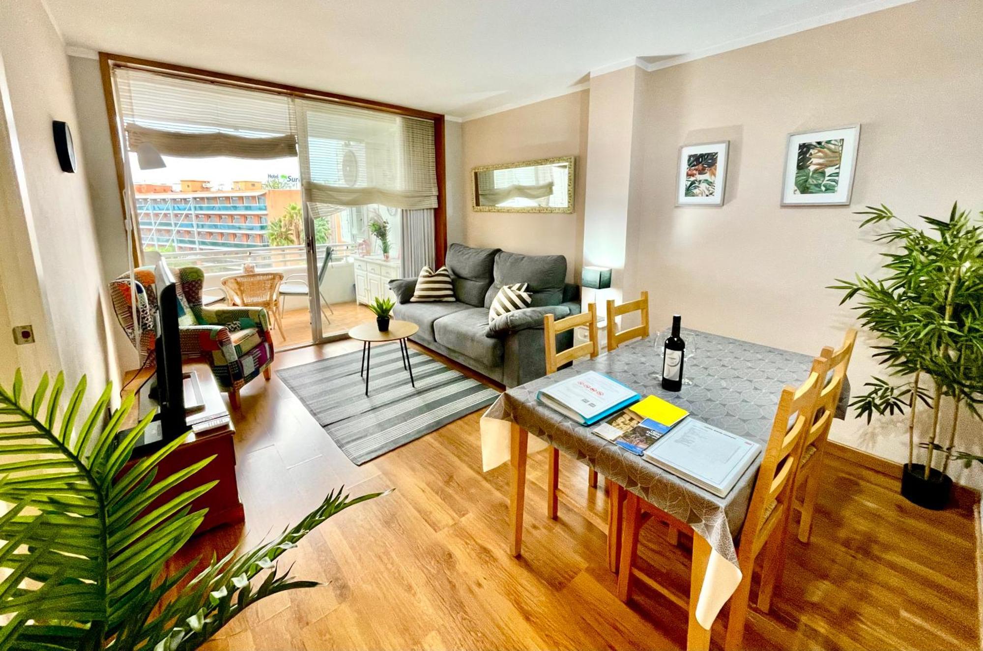 Seahomes Vacations, La Mer Bleue, Beach&Pool, Pk, Full Equipped In Fenals Beach Lloret de Mar Eksteriør bilde